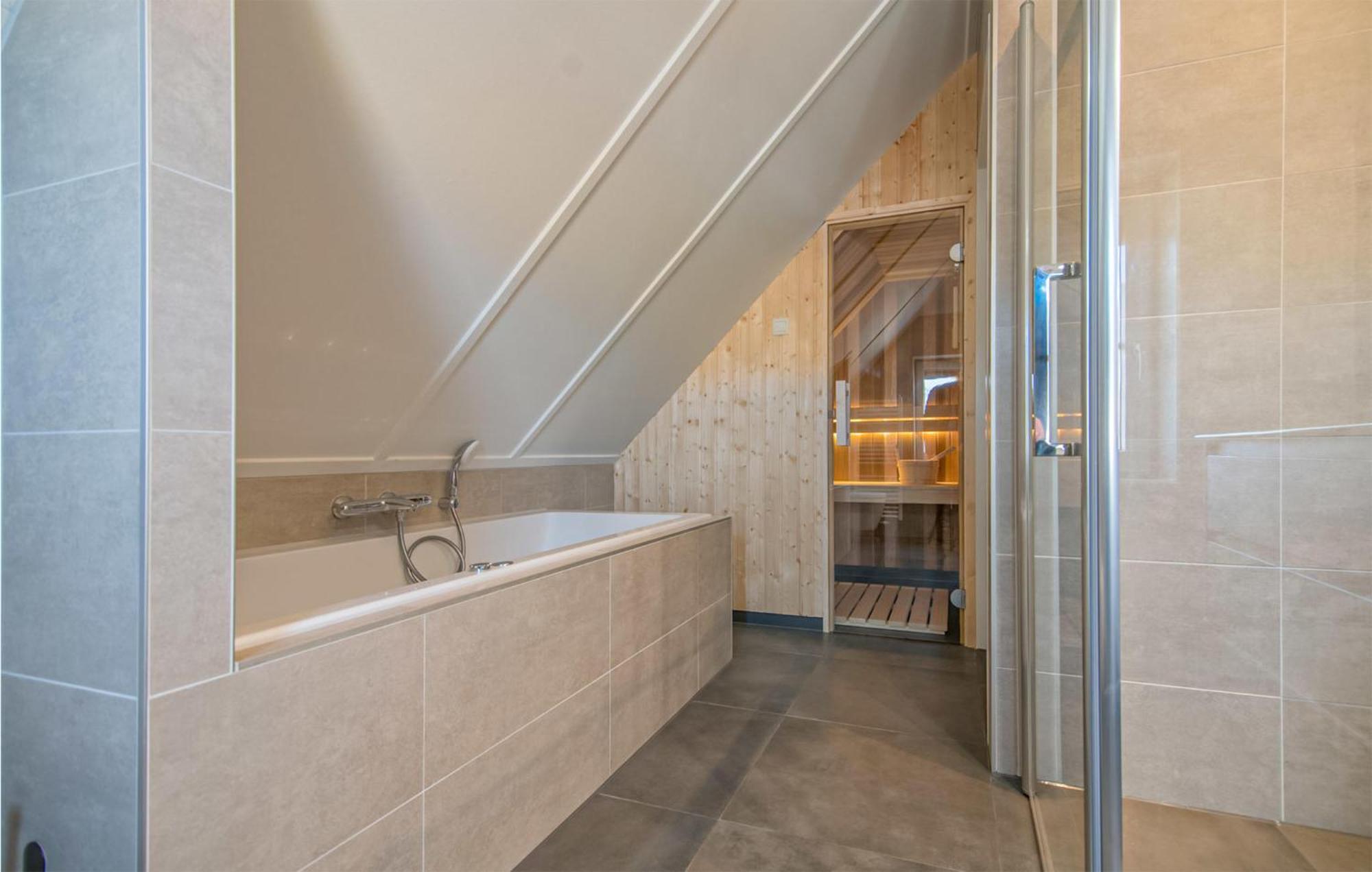 Cozy Home In Den Ham With Kitchen Zewnętrze zdjęcie